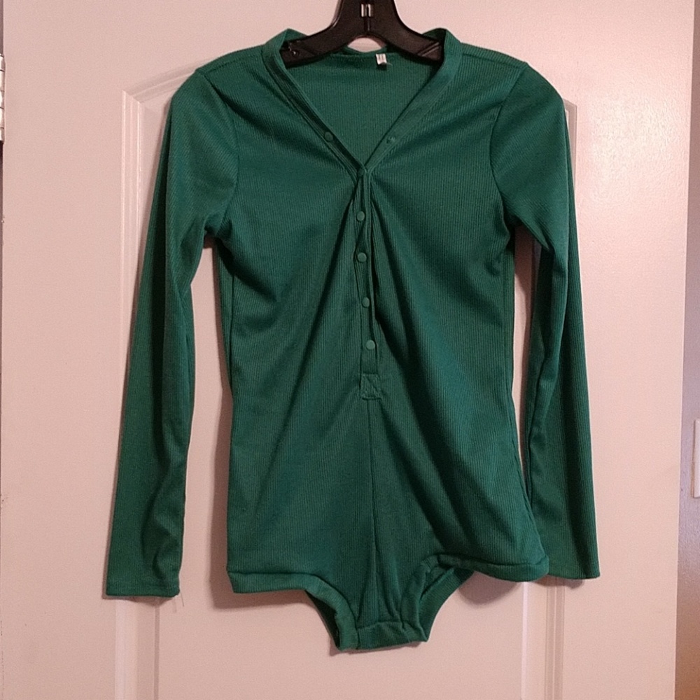 Green long sleeve onesie size small